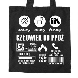 Na obrazku przedstawiono czarną torbę z białym napisem " Człowiek od PPOŻ" - Ochrona przeciwpożarowa BHP Proresult