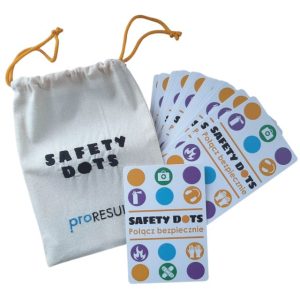 Na obrazku widać grę karcianą SAFETY DOTS - gry BHP Proresult